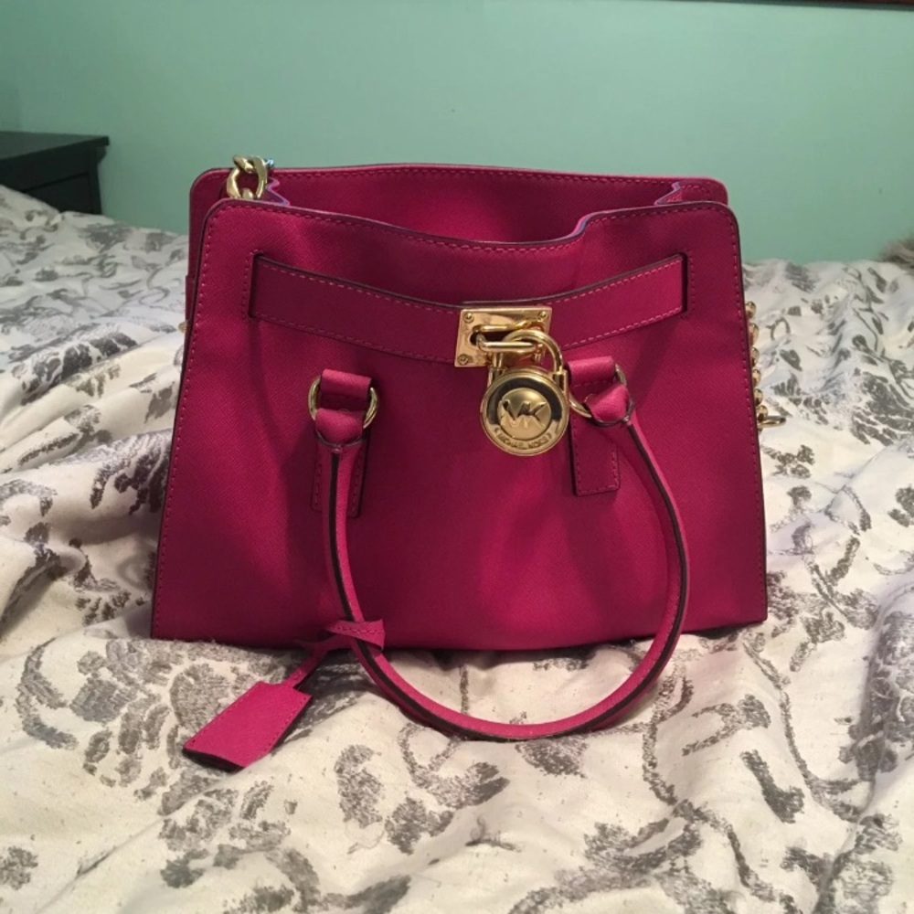 Michael kors purse